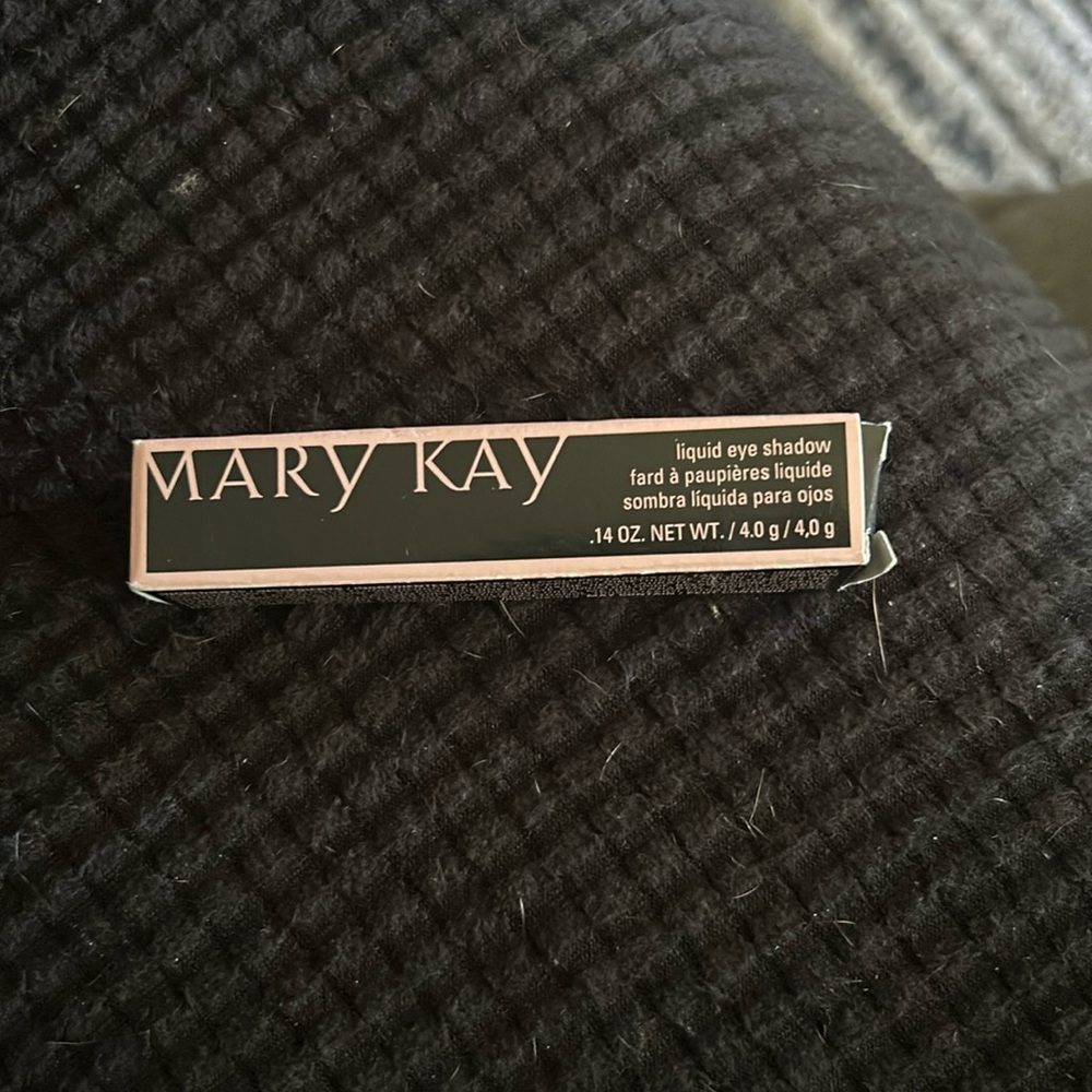 Mary Kay liquid eyeshadow